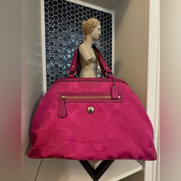 Fuchsia Coach Purse Nº C1082-F14940 - Picture 11 of 11